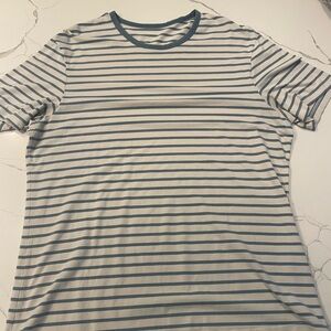 lululemon 5YR Basic Tee - white/blue - size L